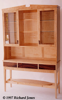 maple-rosewood-dresser